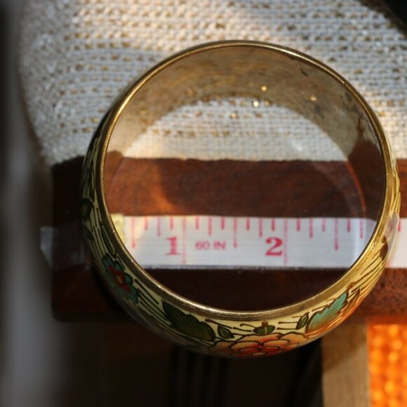 1.5" W Vintage Enamel Brass Bangle Bracelet W/ Cloisonne Enamel Floral Pattern - Picture 3 of 4